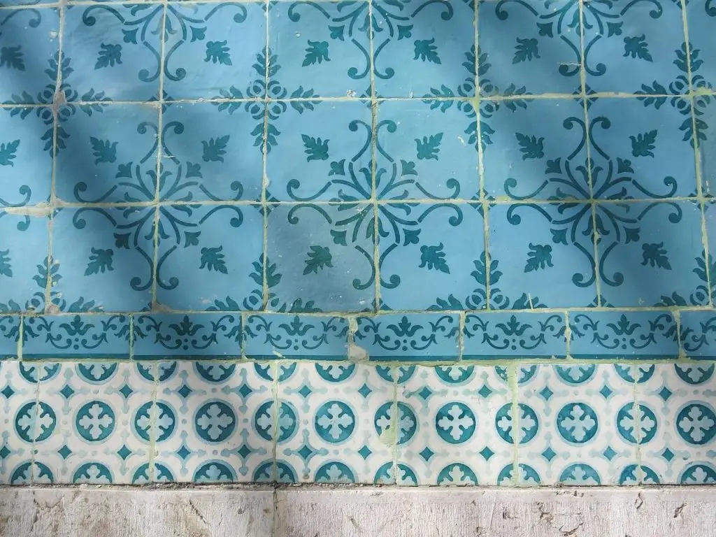 Gids voor het kiezen van tegels in Zwolle: tips voor kleur, formaat, onderhoud en duurzaamheid
