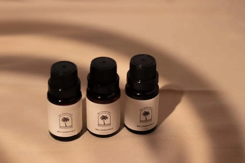 Bali Essentials collectie van pure etherische oliën en aroma diffusers voor ontspanning en welzijn